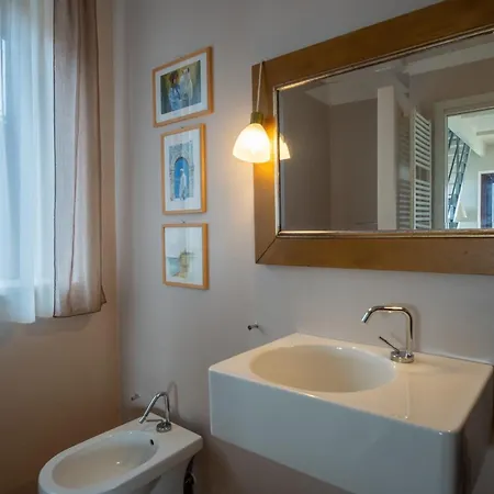 Guesthost - Casa Delle Querce With Pool Gropparello